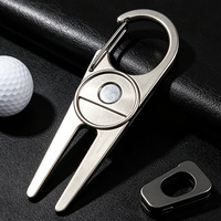 Fourche à divots pour balle de golf, fabriquée sur mesure en alliage de zinc métallique, accessoires de golf personnalisables avec logo, outil de réparation de divots de golf sur mesure.