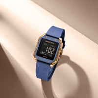Montre numérique NAVIFORCE 6105 avec bracelet en silicone, montre carrée en polycarbonate, fabricants en Chine, commerce