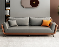 Sofá Seccional de Tres Plazas de Estilo Moderno y Lujo Ligero, Patas de Acero Inoxidable de Forma Rectangular, Material de Madera y Cuero para Sala de Estar