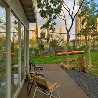 Profitez d'un design esthétique haut de gamme avec notre Tiny House prête à être expédiée, idéale comme abri de jardin pour une cafétéria ou un magasin de proximité.