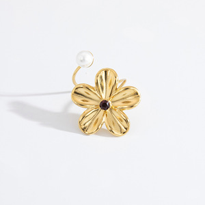 European American Style Hammered Heart And Flower <b>Ring</b> Women Stainless Steel 18K Gold Plated Open Top Unique Textured Design - Product Image 5