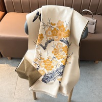 Élégant châle long en coton pour femme motif fleur de prunier, idéal pour les espaces climatisés au bureau, vêtement d'extérieur hivernal pour la fête des Mères