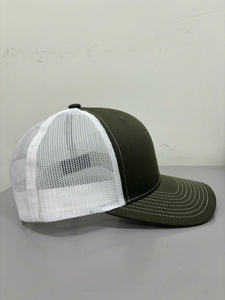 Gorras Trucker Casuales de Malla Verde Ajustables de Alta Calidad, Gorras Trucker Personalizadas con Logotipo Personalizado OEM, Fabricadas en Vietnam - Product Image 4