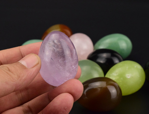 En gros naturel sculpté améthyste oeufs de jade, kegel yoni oeufs pour l'exercice vaginal - Product Image 2