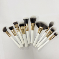 Professionnel 32 pièces cheveux synthétiques manche en bois pinceau de maquillage ensemble ventilateur brosse pour fond de teint poudre Blush correcteur utilisation des lèvres
