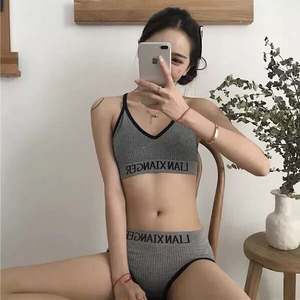 Ensemble soutien-gorge et culotte hipster sans armatures, respirant, sans coutures, à dos croisé, rembourré, ajouré, sans fermeture, pour femme - Product Image 1