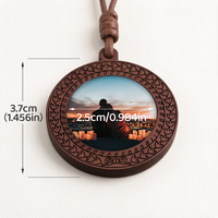 Collier en bois personnalisable avec photo de couple et motif tissé circulaire, pour un usage décontracté et des accessoires longs vintage