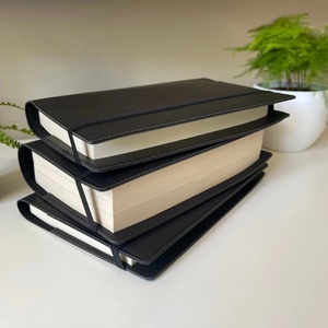 Carnet de notes et organiseur A5 personnalisé à couverture rigide, couverture de carnet <span class=keywords><strong>rechargeable</strong></span> en <span class=keywords><strong>cuir</strong></span> végétalien avec poches intérieures - Product Image 5