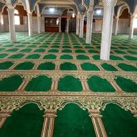 Tapis de mosquée en rouleau tissé à la machine, tapis de prière pour mosquée, design personnalisé, en nylon imprimé, tapis de mosquée mur à mur