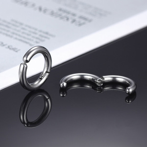 Boucles d'oreilles hypoallergéniques en acier inoxydable chirurgical unisexe, petites boucles d'oreilles pour boucles d'oreilles percées ou non percées pour hommes - Product Image 5