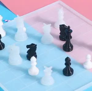 Reçine döküm kalıpları için 3D satranç dama tahtası oyunu kalıp