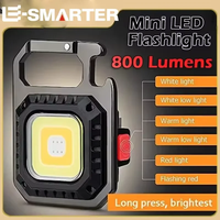 Senter LED Mini Magnetik COB untuk Berkemah di Luar Ruangan, Lampu Saku 800 Lumens, Dapat Diisi Ulang dengan USB, 7 Mode, Pembuka Botol, Lampu Kerja