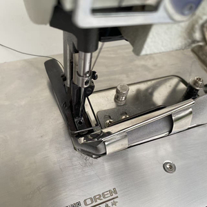 Machine à coudre industrielle OREN à grande vitesse à aiguille simple, adaptée pour <span class=keywords><strong>la</strong></span> <span class=keywords><strong>couture</strong></span> de matériaux épais tels que le cuir RN8B-V - Product Image 6