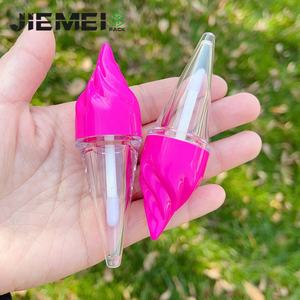 JIE MEI vente en gros de tube de baguette de brillant à lèvres de 5ml en stock de belle crème glacée bouteille d'huile à lèvres contenant de glaçure à lèvres avec logo personnalisé - Product Image 6