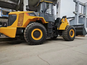 2018 CLG856H Mini chargeuse sur pneus de haute qualité 5.6 tonnes Pompe à moteur Cummins Jeune machine utilisée pendant 6 mois-1 an avec seau avant - Product Image 5