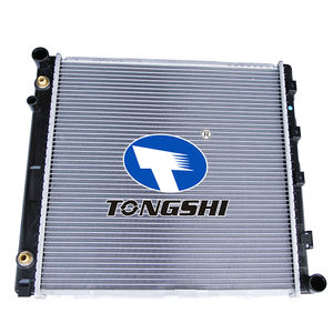 แผงหม้อน้ำ OEM124.500.6202สำหรับ E-CLASS W <span class=keywords><strong>124</strong></span> 200ชิ้นส่วนระบบระบายความร้อนของรถยนต์ - Product Image 1