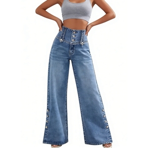 Jean évasé taille haute pour femme en denim bleu avec détails boutonnés sur le côté – Style décontracté et tendance - Product Image 2
