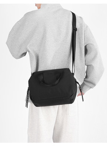 Men's Fashion Shoulder Bag Premium Oxford Material Letter Pattern Waterproof Large Capacity 15.6-inch Laptop Case - Product Image 6