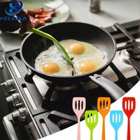 Spatule de cuisine multifonctionnelle en silicone antiadhésive de qualité alimentaire, souple, à fentes, pour retourner les crêpes, avec manche autoportant