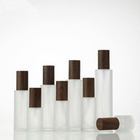 En stock, flacon pulvérisateur cosmétique en verre à épaulement plat, finition givrée, avec couvercle en bois, 30ml 50ml 60ml 100ml, pour sérum de soin de la peau