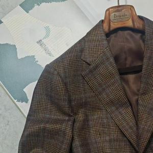 Blazer Personalizado Estilo Príncipe <span class=keywords><strong>de</strong></span> Gales Marrón para Hombre, Fabricante CDM <span class=keywords><strong>de</strong></span> EE. UU. con 21 Años <span class=keywords><strong>de</strong></span> Experiencia, MOQ Bajo, Corte Entallado, Chaqueta Deportiva para Bodas y Fiestas, Venta al Por Mayor - Product Image 3
