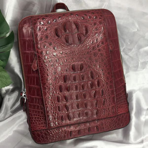 Mochila de Cuero de Cocodrilo 100% Simple y Elegante para Hombre, Capacidad de 20-35L, Cierre de Cremallera - Product Image 1