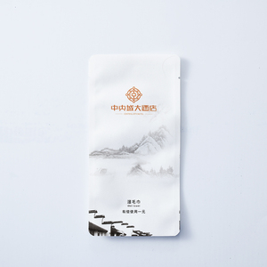 Fábrica por atacado Limpeza Wet Wipe Tecido Hotel Restaurante Não Tecido Mini Peça Única Molhada Tecido Toalhetes Saco Embalagem Individual - Product Image 3