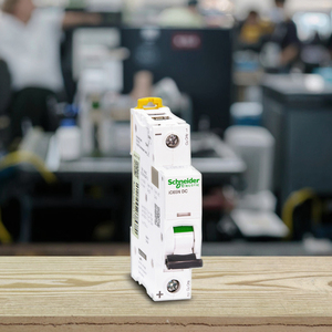 EasyPact เบรกเกอร์ IC65N ขนาดเล็ก1P C32A ตัดวงจร mcbs A9N18132พลาสติกอุตสาหกรรม - Product Image 2