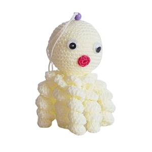 Muñeco de <span class=keywords><strong>Pulpo</strong></span> de Peluche Amigurumi Hecho a Mano 100% con Hilo de Algodón Ecológico, Juguete de Ganchillo para Bebés - Product Image 1