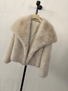 <span class=keywords><strong>Manteau</strong></span> en fourrure élégant pour <span class=keywords><strong>femme</strong></span>, grand col, haute qualité, <span class=keywords><strong>laine</strong></span> et soie, écologique, mince, vintage, chaud, surdimensionné, veste en fourrure extérieure - Product Image 5