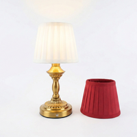 Lampada da Tavolo LED Vintage Minimalista con Controllo Touch, Elegante Luce da Comodino per Matrimoni, Hotel ed Eventi