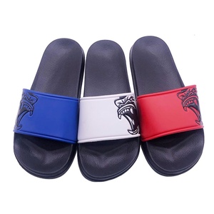 Claquettes d'été pour hommes, rouges, décontractées, personnalisables, pour la plage - Product Image 4