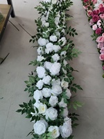 Fournitures de mariage : Composition florale artificielle moderne en soie de haute qualité, chemin de table rouge bordeaux avec roses et hortensias