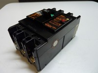 Disjoncteur SG33B 15A 100-200V 5kA (32028) – Ensemble complet d'accessoires industriels pour PLC : capteurs / contacteurs / relais