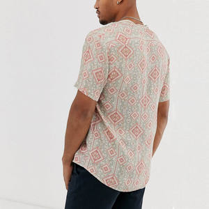 カジュアルでリラックスしたフィットの夏のボタン前立てハワイアンシャツジオトライバルプリントシャツ、おじいちゃんの襟付き - Product Image 3