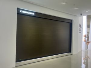 KUZI persianas enrollables de seguridad residencial de diseño moderno de alta calidad profesional Puerta de persiana enrollable de aluminio para Parque de <span class=keywords><strong>garaje</strong></span> - Product Image 3