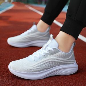 Vente en gros de chaussures de course en maille tricotée <span class=keywords><strong>pour</strong></span> hommes chaussures de trajet d'été baskets blanches respirantes avec semelle rembourrée légère et souple - Product Image 4