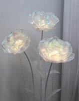 Bunga Poppy Organza Iridescent Raksasa Buatan Khusus dengan Lampu untuk Dekorasi Latar Belakang Pernikahan, Acara, Pesta, Jendela