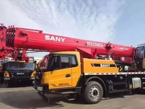 เครนรถบรรทุกมือสอง55ตันเครนจีนคุณภาพสูง55ตัน STC550C5-1เครนมือสองราคาถูกและรถเครนอื่นๆ - Product Image 3