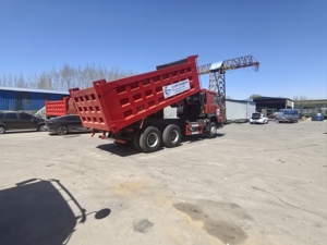 Nouveau camion à benne basculante HOWO 4x8 à vendre camion léger FAW Euro 2 norme d'émission carburant Diesel gauche direction arrière caméra 6x4 roue motrice - Product Image 2