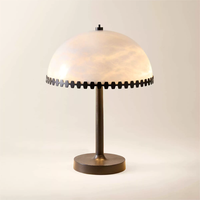Lampe de table en albâtre naturel de luxe, abat-jour en métal noir en forme de dôme, lampe de chevet pour chambre à coucher, salon, hôtel, décoration