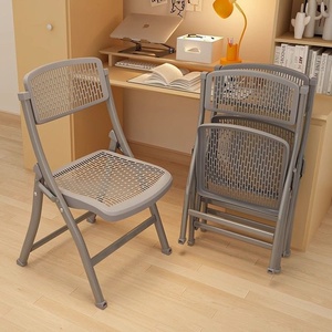 SILLA PLEGABLE 2 EN 1 💥 EN EFECTIVO 🔥: $10.354 PESOS ✅️ PUEDE USARSE COMO SILLA O BANCO ✓ ESTRUCTURA RESISTENTE DE HIERRO ✓ ASIENTO Y RESPALDO DE TELA REFORZADA