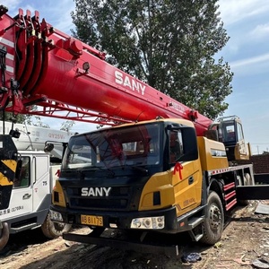 Grue sur camion hydraulique Sany d'occasion en bon état, 25 tonnes, SANY STC250, petite grue d'occasion de 20 à 25 tonnes - Product Image 4