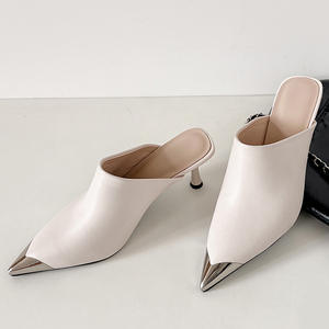 Sandales mules pour femmes en métal argenté à bout pointu, talons aiguilles fins et bas, style sexy, chaussures de soirée - Product Image 4