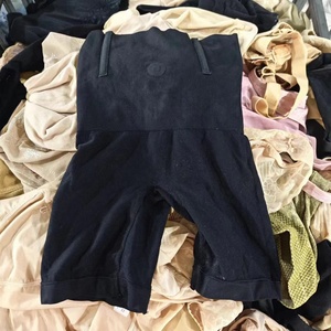 Corsés Usados de Alta Calidad, Grado A+, Colores Mezclados Arcoíris, para Mujer, Todas las Tallas en Fardos, Venta al Por Mayor - Product Image 4