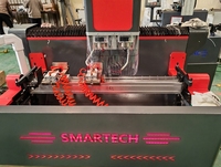 Routeur CNC de précision pour portes fenêtres profilés en aluminium architecturaux utilisés pour le bois Siemens Syntec Mach3 NC Studio roulement engrenage