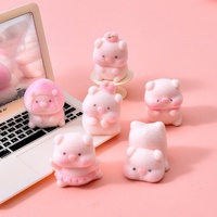 Populaire 3D harsfiguren met flocking, hars ornamenten, schattige gevlokte camping varkens, hars accessoires, flocking hars dieren, hars charms