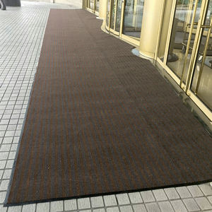 Non-slip absorbent mat on the entrance with PVC backing and nylon blanket. - Product Image 6