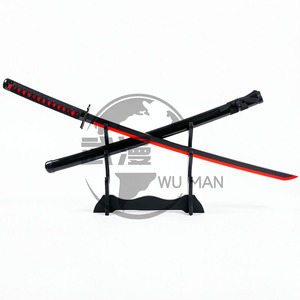 Spada Nichirin di <span class=keywords><strong>Tanjiro</strong></span> <span class=keywords><strong>Kamado</strong></span> con Lama Non Affilata e Fodero Nero, Replica Sicura per Adulti (14+) - Product Image 1