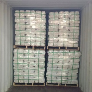 Trapos de algodón 100% blancos para limpieza industrial, ideales para limpiar máquinas y limpiar camisetas. - Product Image 1